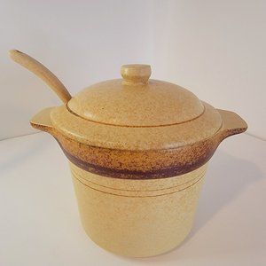 VTG Mid century pottery craft 1.5 quart tureen USA Tan Brown Stripe Ladle #494